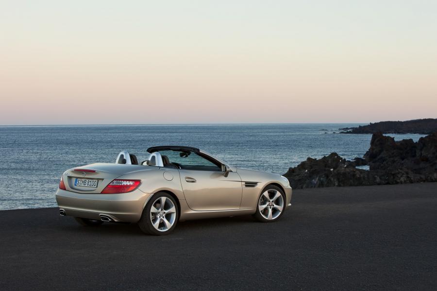  Mercedes-Benz SLK-Class 2012 года  (фото 28 из 36)